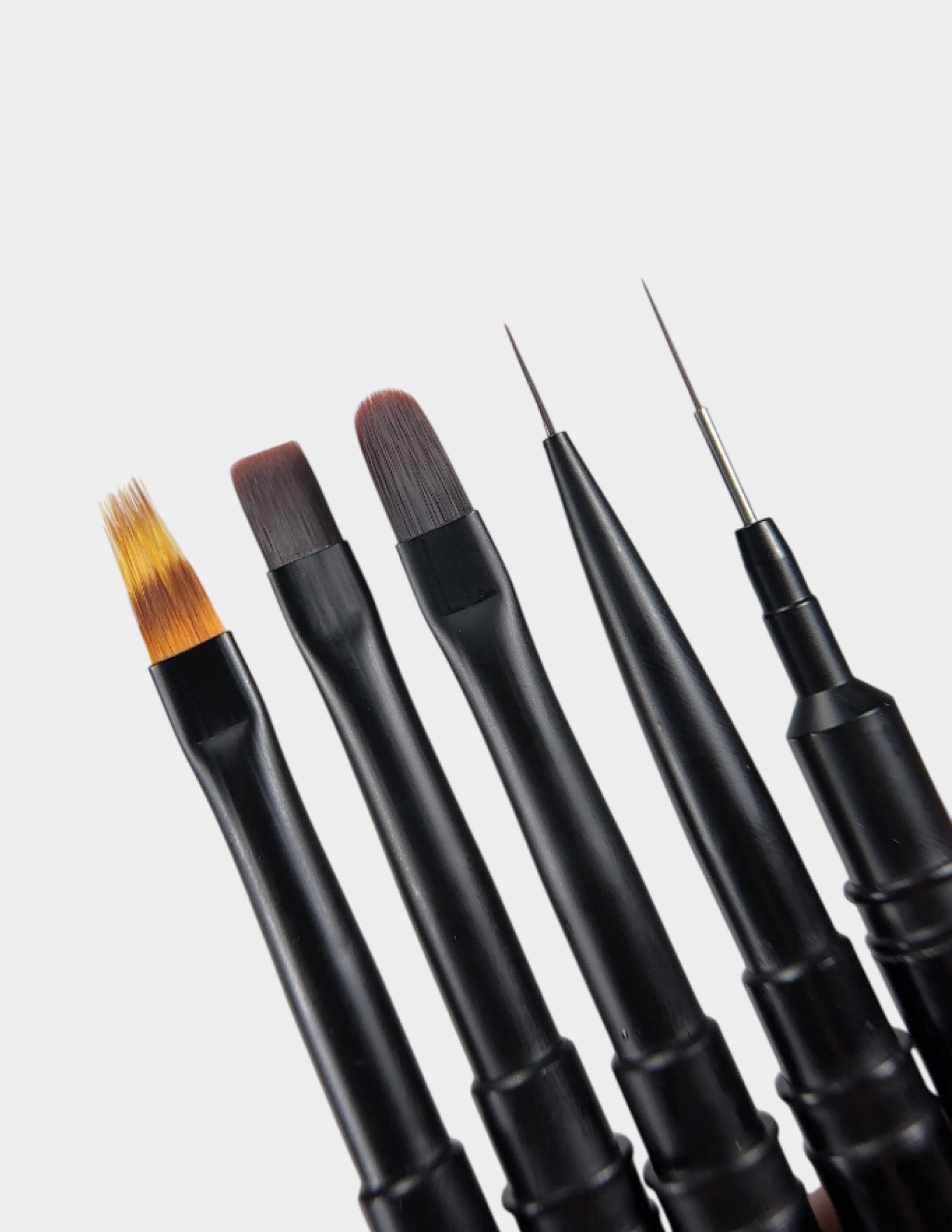 BIBLIOTEKA Pincel #liner, 8 mm