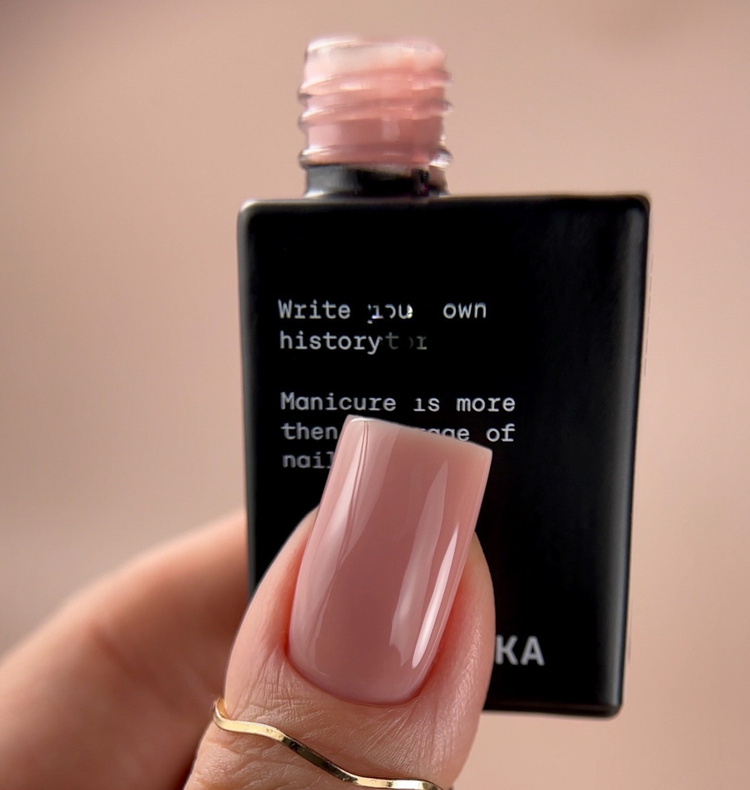 BIBLIOTEKA Cover Base № 11 Tender 10 ml