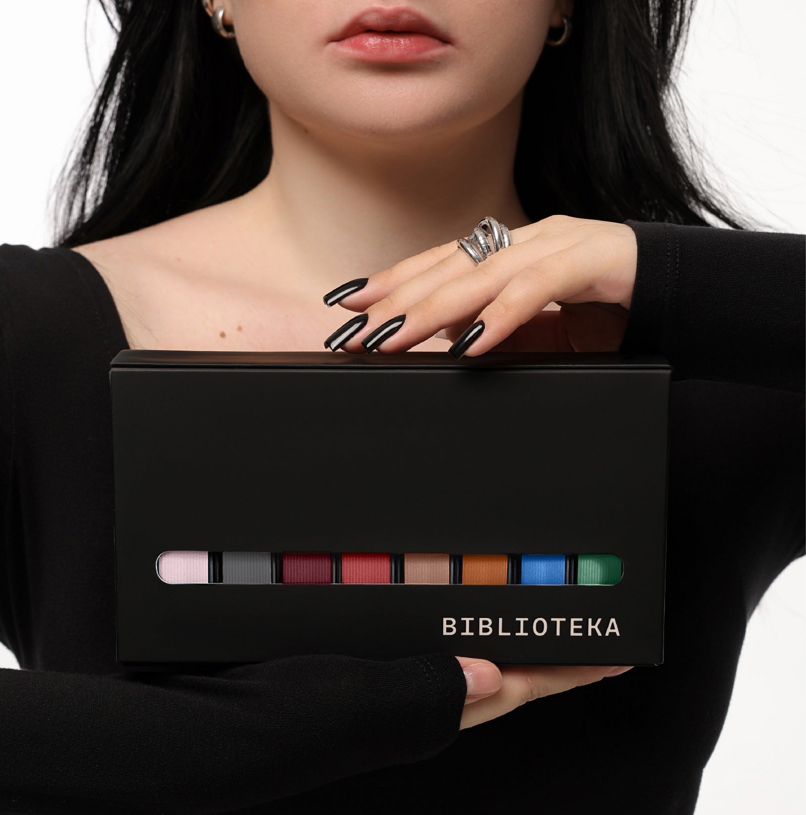 BIBLIOTEKA Set de esmaltes STATEMENT  № 25-32