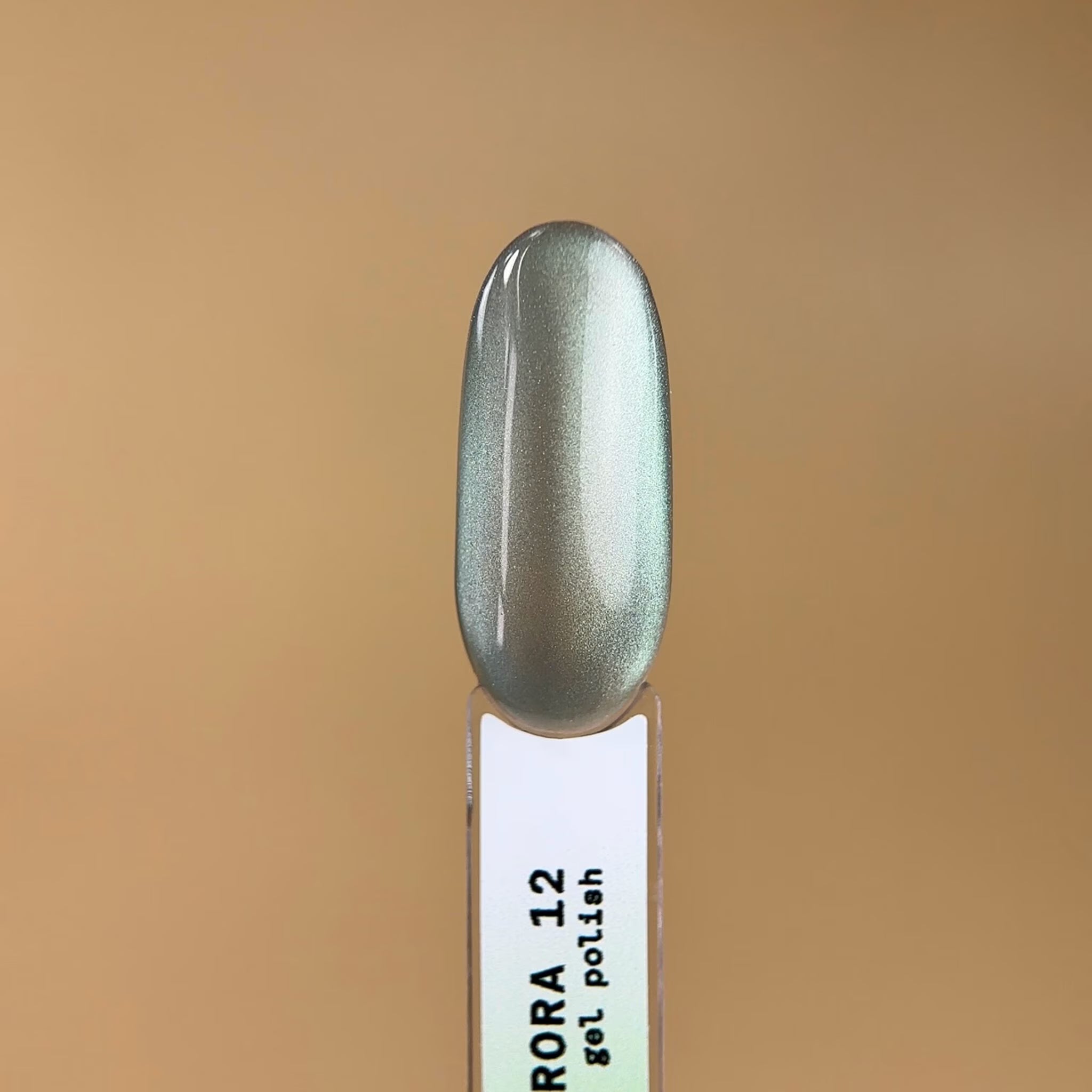 BIBLIOTEKA Esmalte Cat Eye Nº 12 Aurora — Verde perlado, 10 ml