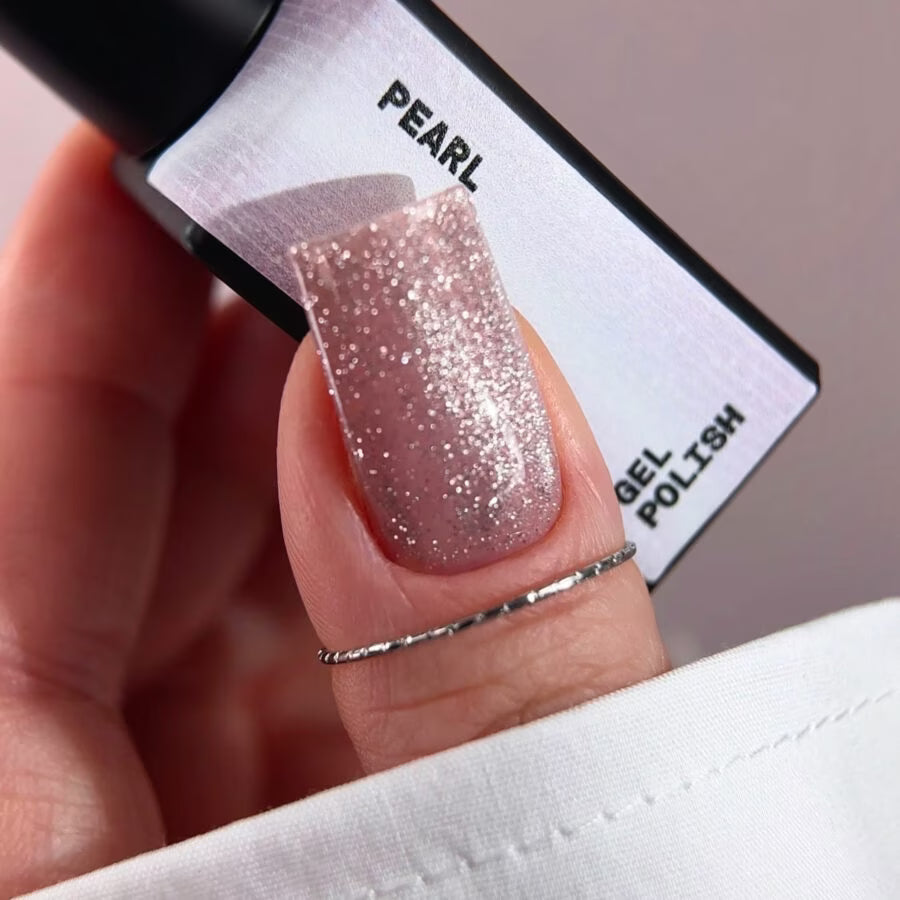 BIBLIOTEKA Esmalte semipermanente efecto ojo de gato Nº 26 Pearl – rosa claro, 10 ml