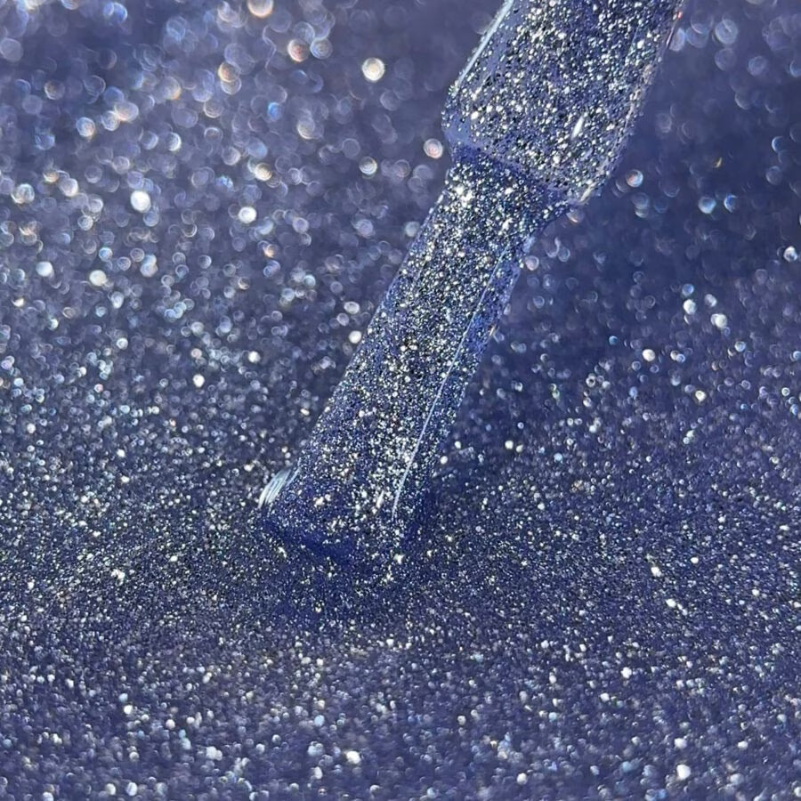 BIBLIOTEKA Esmalte semipermanente efecto ojo de gato Nº 32 Crystal – azul claro, 10 ml