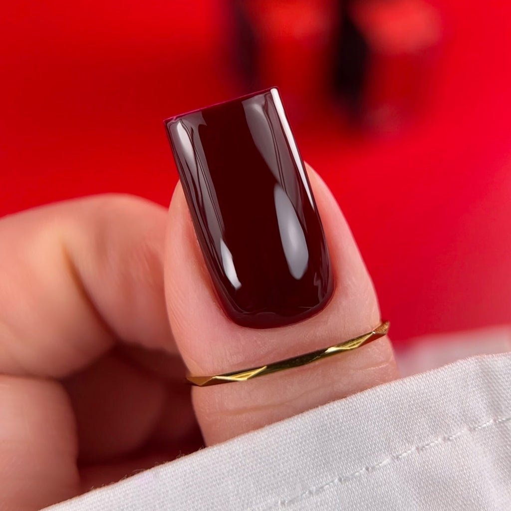 BIBLIOTEKA Esmalte Nº 48 Mahogany – Rojo marrón oscuro, 10 ml