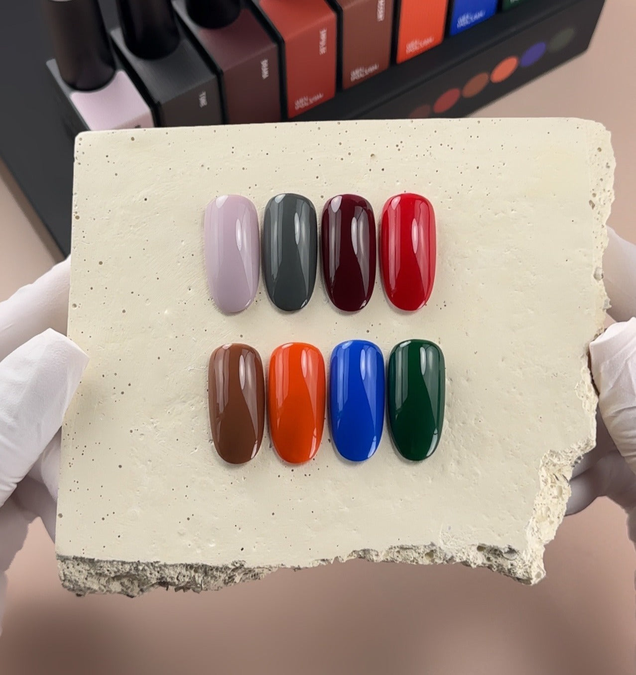 BIBLIOTEKA Esmalte Nº 28 Impulse — Rojo intenso, 10 ml